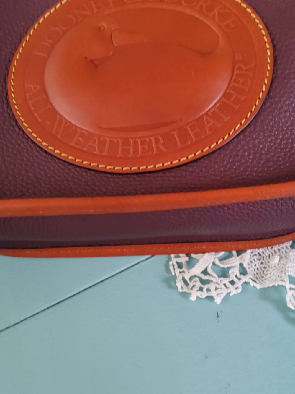 NWT Dooney & Bourke Large Duck Heritage Hobo 23 in Bordeaux - Picture 7 of 10